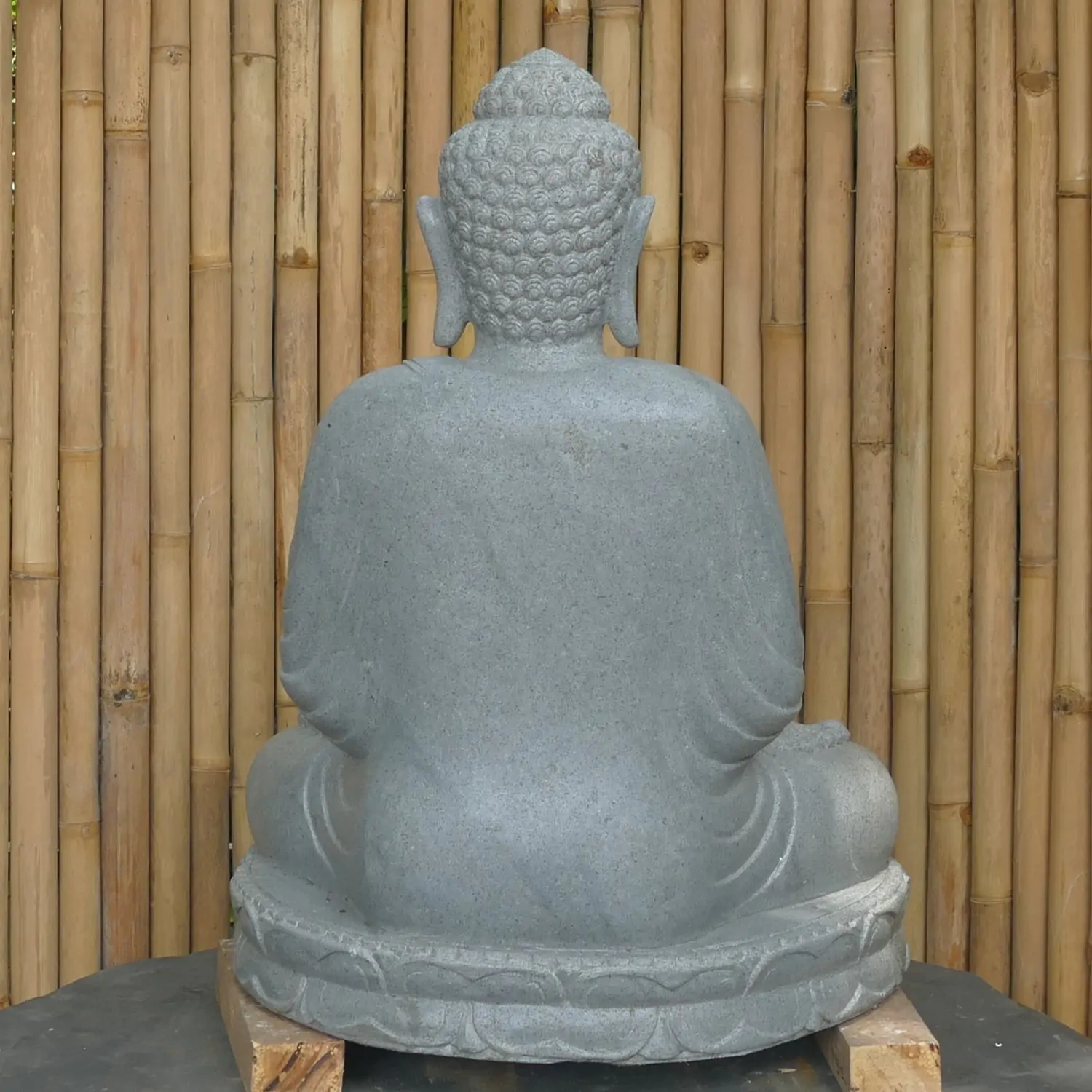  Product image 4 of the product “Seated Buddha made of Riverstone in Dhyana position - gesture of meditation, H. 80cm. ”